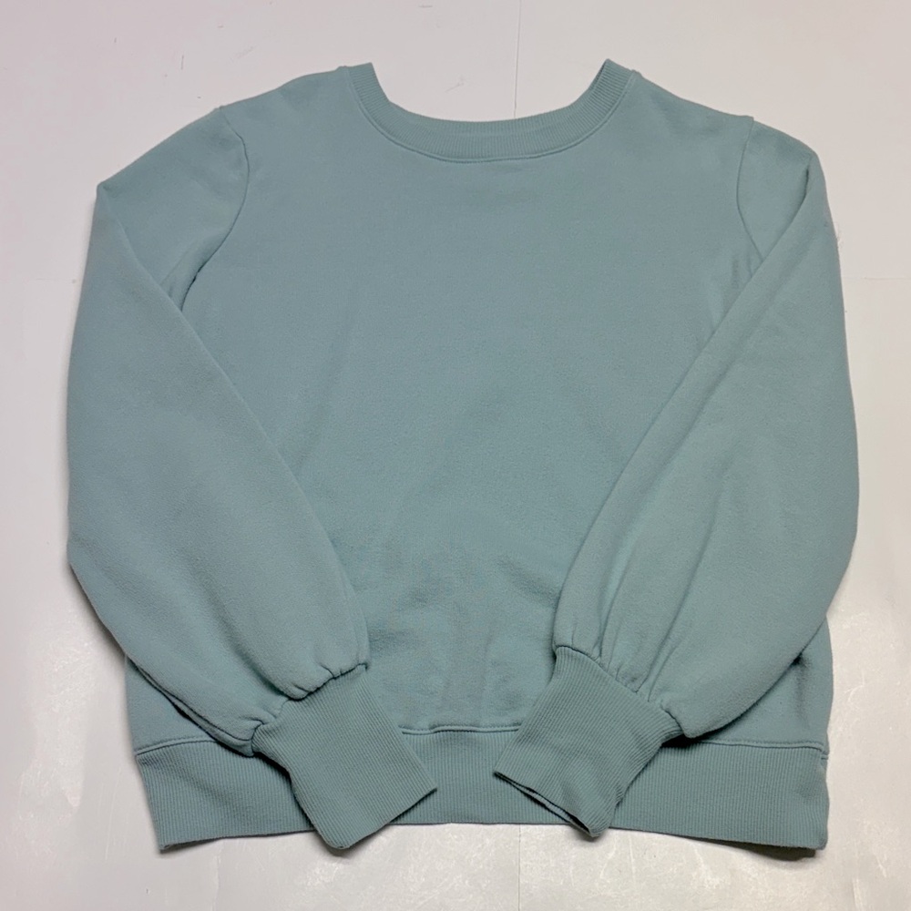 Women’s Nine West Sea foam green sweatshirt size small